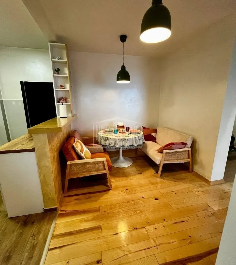 Prodaja, trosoban stan, 63m², Centar, Subotica