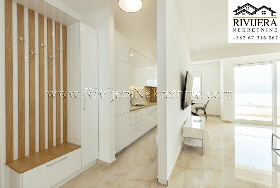 Prodaja, dvosoban stan, 87m², Baošići, Herceg Novi