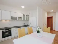 Sale, three bedroom apartment, 120m², Rafailovići, Budva - image 9