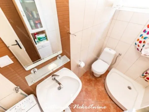 Prodaja, petosoban stan, 119m², Igalo, Herceg Novi - image 11