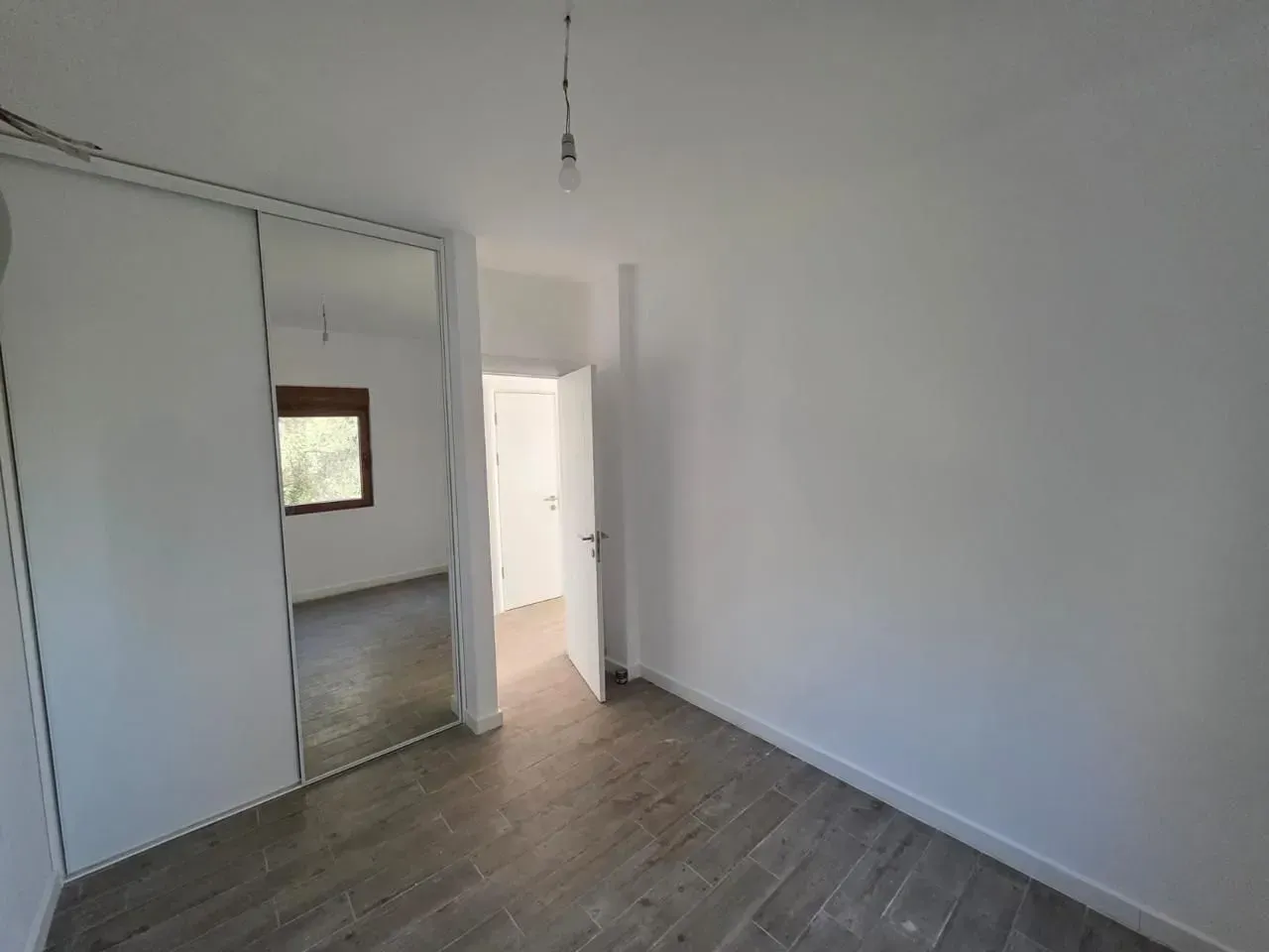 Prodaja, trosoban stan, 88m², Pržno, Budva
