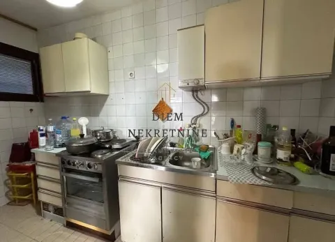 Sale, two bedroom apartment, 82m², Centar, Bar - image 4
