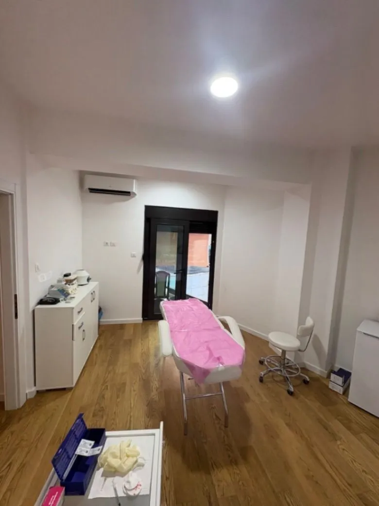 Izdavanje, jednosoban stan, 50m², Podgorica, Crna Gora