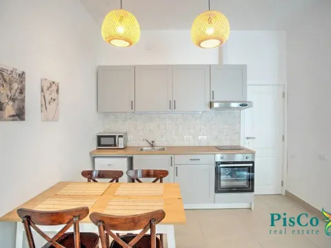 Sale, four bedroom apartment, 200m², Herceg Novi, Crna Gora - image 3