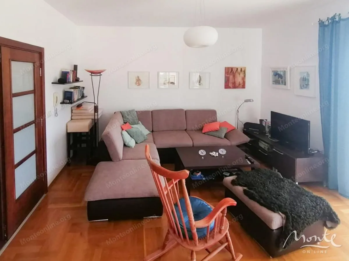 Sale, two bedroom apartment, 98m², Bečići, Budva