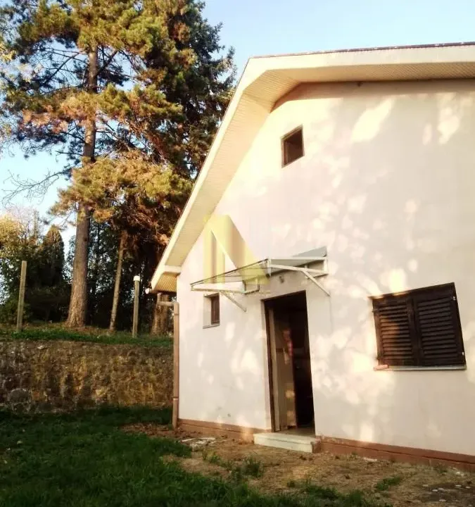 Prodaja, kuća, 79m², Banja Vrdnik, Irig