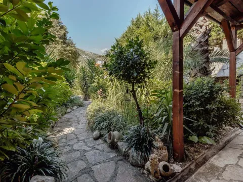 Sale, house, 240m², Risan, Kotor - image 21