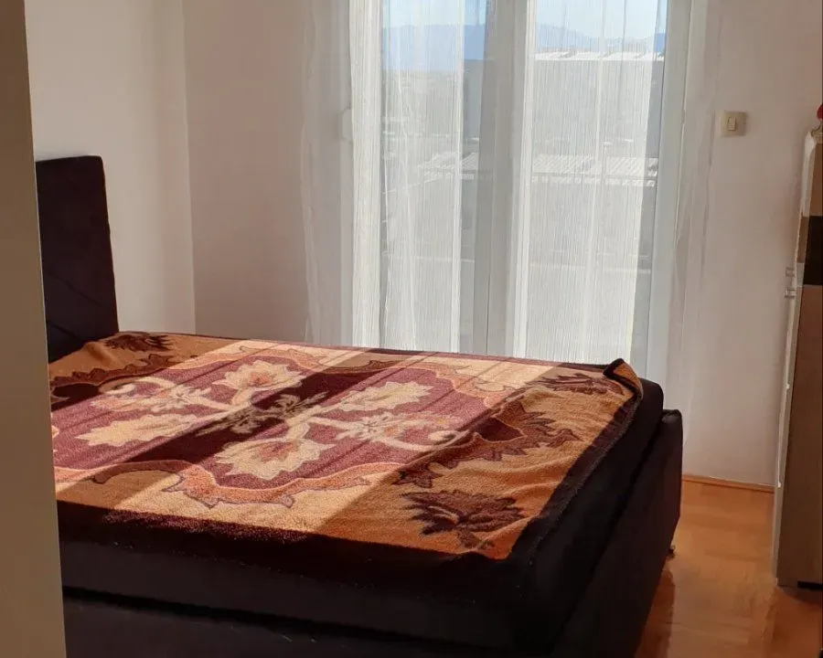 Izdavanje, jednosoban stan, 54m², Zabjelo, Podgorica