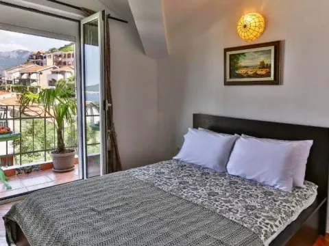 Prodaja, trosoban stan, 105m², Sveti Stefan, Budva - image 3