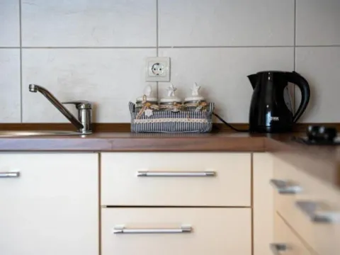 Sale, studio apartment, 33m², Risan, Kotor - image 8