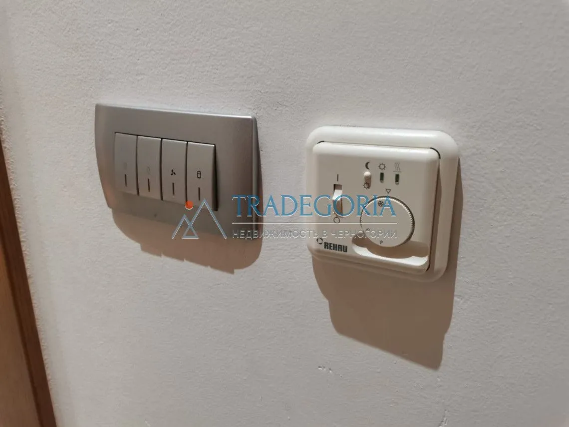 Prodaja, trosoban stan, 90m², Petrovac, Budva