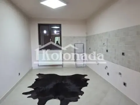 Prodaja, kuća, 325m², Sopot, Beograd - image 18