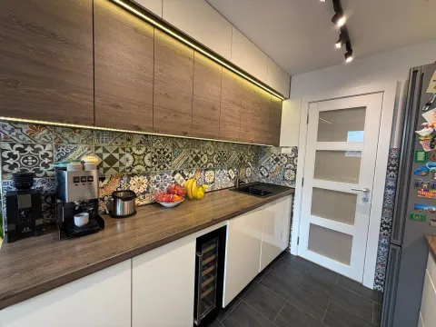 Izdavanje, trosoban stan, 75m², Vračar Hram, Vračar Sve Podlokacije - image 5