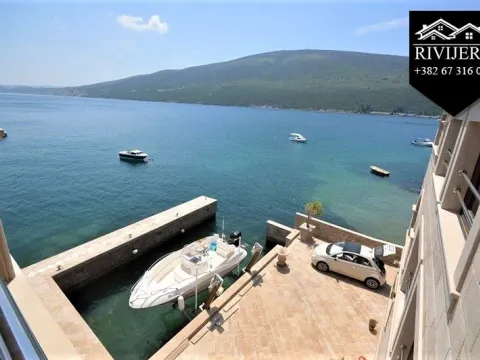 Sale, house, 411m², Đenovići, Herceg Novi - image 9