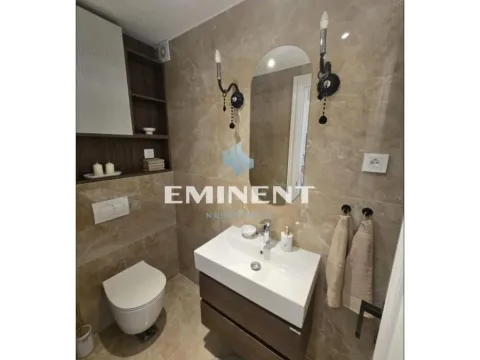 Izdavanje, trosoban stan, 114m², Vračar Hram, Vračar Sve Podlokacije - image 15