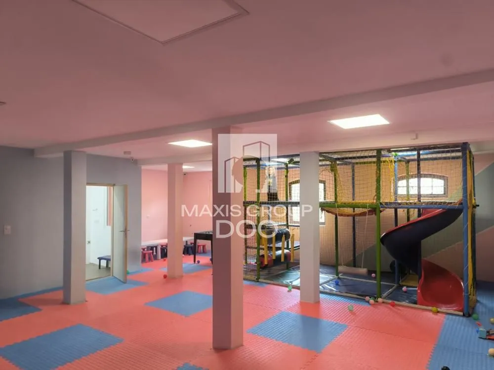 Prodaja, stan, 1080m², Surduk, Stara Pazova