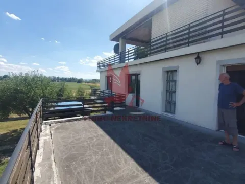 Prodaja, stan, 175m², Mladenovac, Beograd - image 13