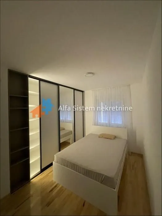 Rent, two bedroom apartment, 53m², Uciteljsko Naselje, Zvezdara Sve Podlokacije