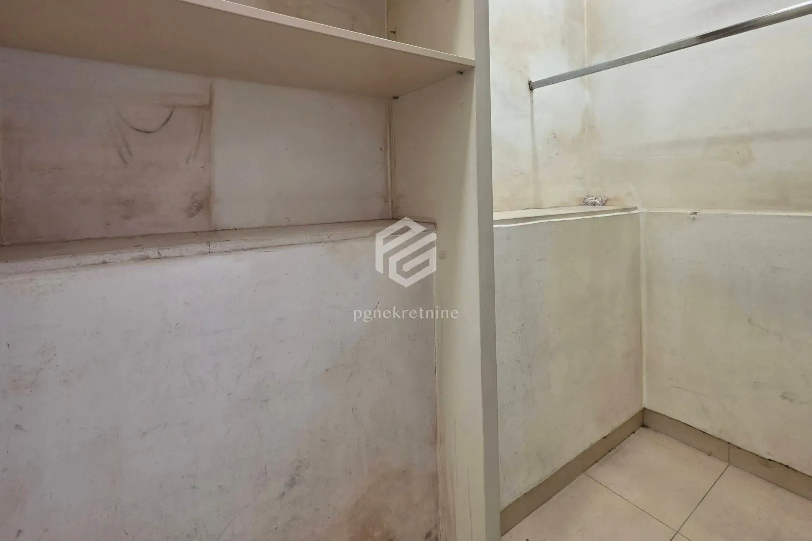 Rent, office space, 69m², Centar, Podgorica