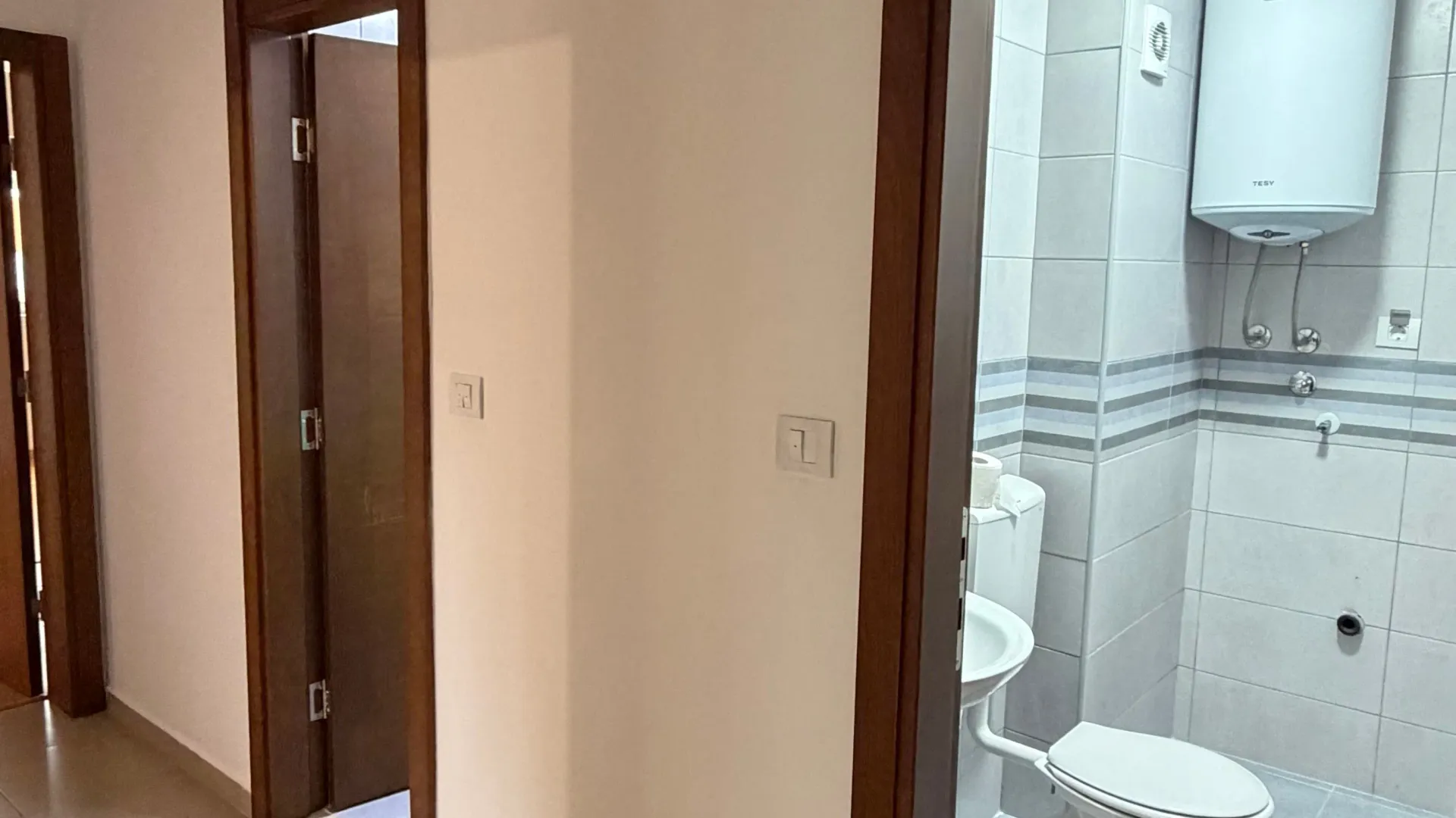 Prodaja, dvosoban stan, 73m², Tuški Put, Podgorica