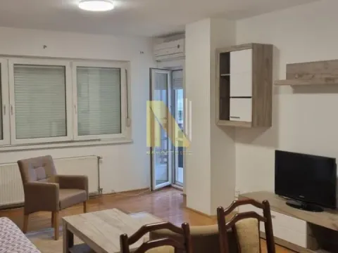 Prodaja, dvosoban stan, 68m2, Centar, Subotica