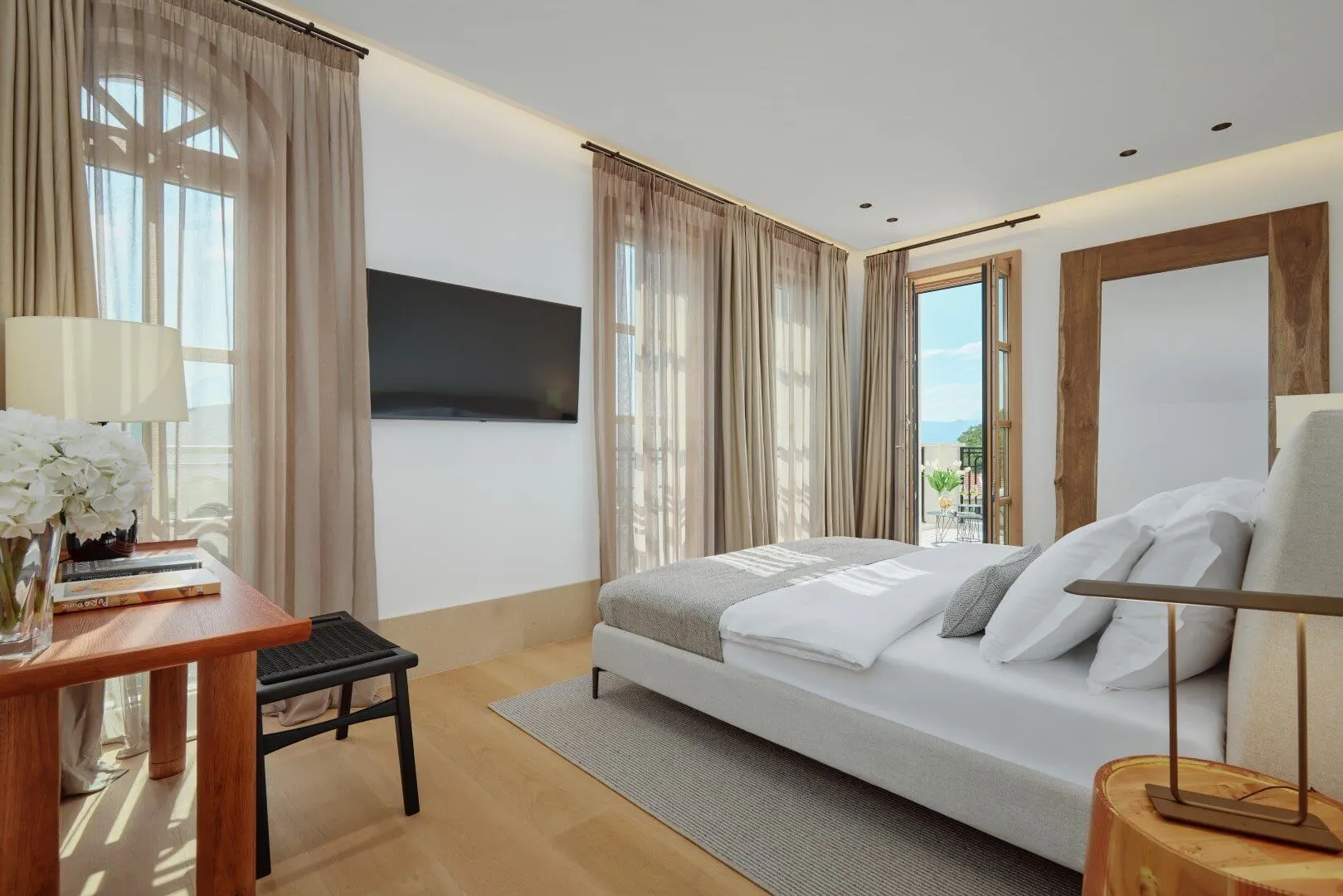 Rent, house, 570m², Prijevor, Budva