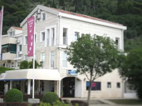 Prodaja, poslovni prostor, 85m², Budva, Crna Gora