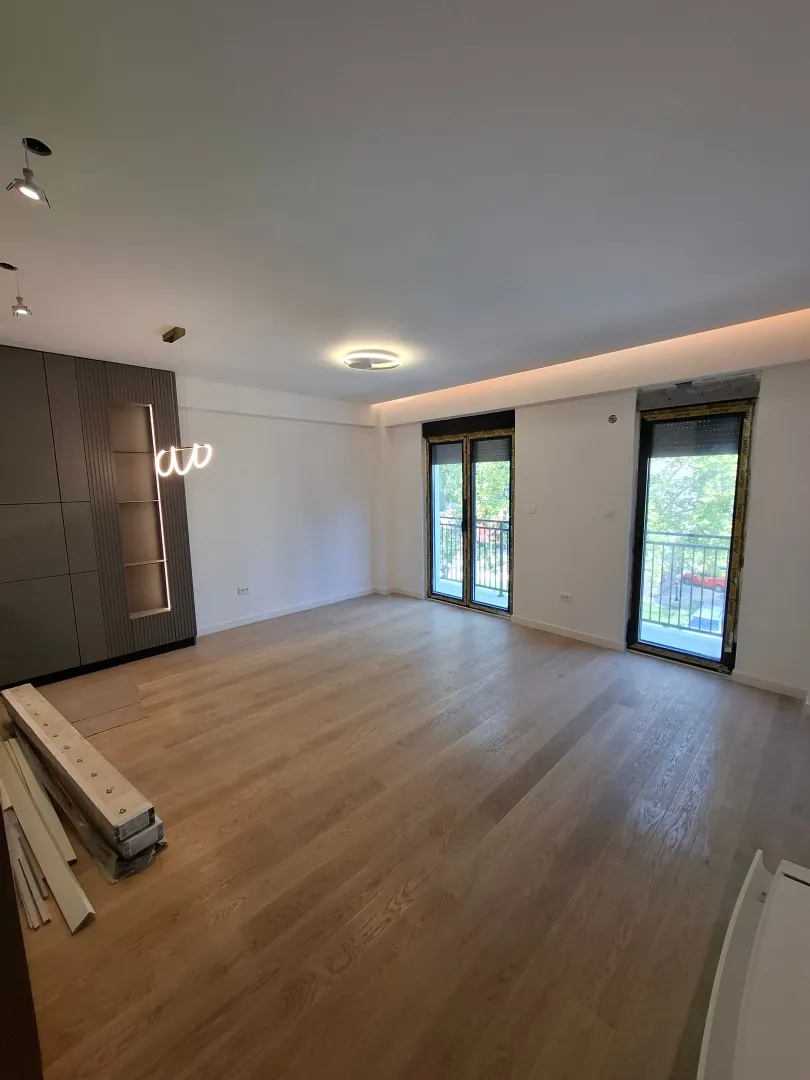 Izdavanje, jednosoban stan, 48m², Centar, Podgorica
