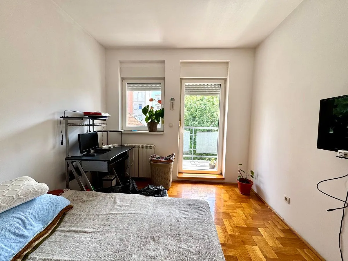Sale, three bedroom apartment, 76m², Voždovac Sve Podlokacije, Beograd