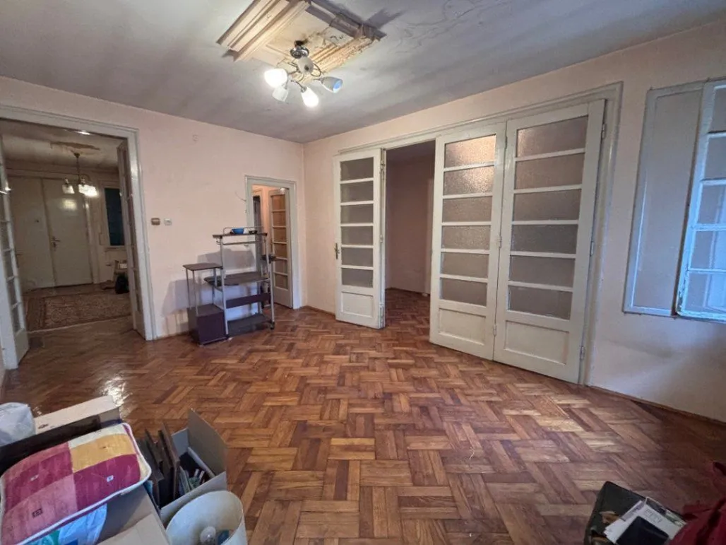 Prodaja, stan, 77m², Stari Grad, Beograd