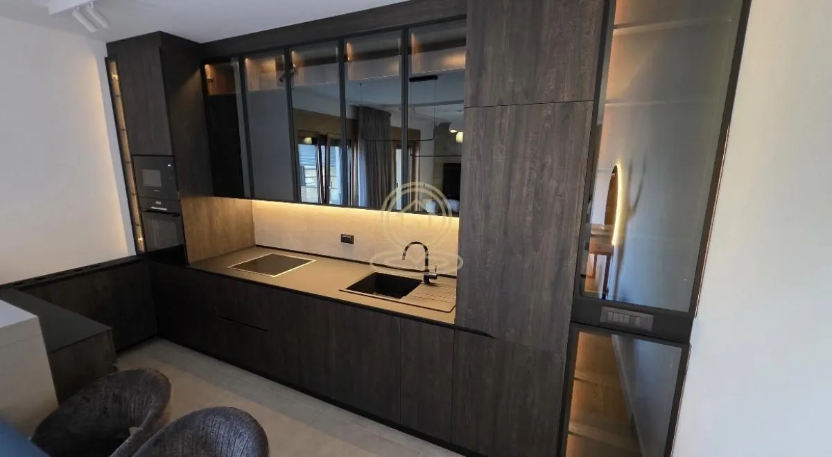 Rent, three bedroom apartment, 97m², Klinički Centar, Beograd