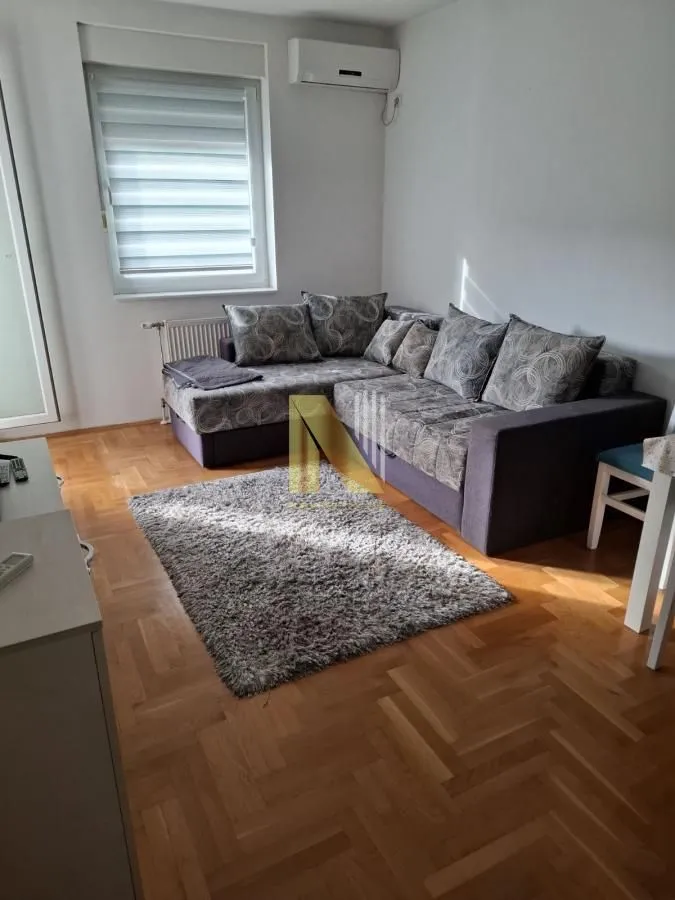 Izdavanje, jednosoban stan, 37m², Nova Detelinara, Novi Sad Sve Podlokacije
