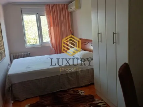 Izdavanje, dvosoban stan, 70m², Donja Gorica, Podgorica - image 10