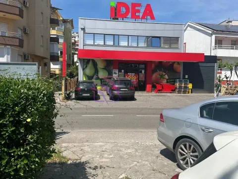 Rent, one bedroom apartment, 71m², Momišići, Podgorica - image 13