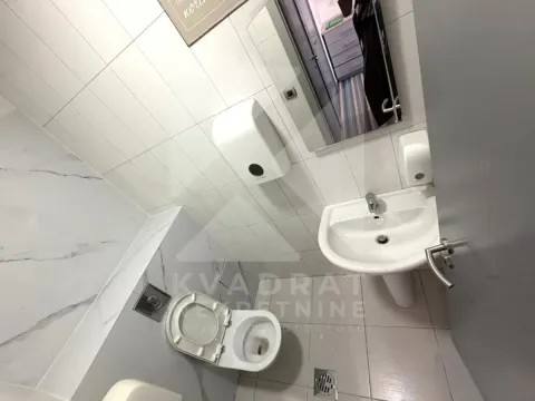 Rent, office space, 122m², Preko Morače, Podgorica - image 13