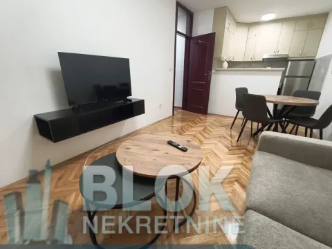 Izdavanje, jednosoban stan, 50m², Gintaš, Podgorica - image 8