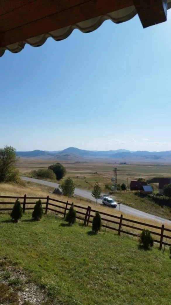 Prodaja, kuća, 108m², Motički gaj, Žabljak
