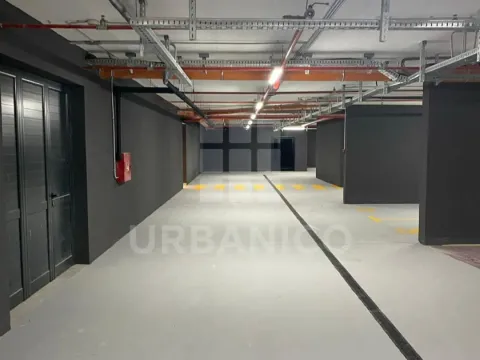Sale, parking/garage, 18m², Pobrežje, Podgorica - image 4