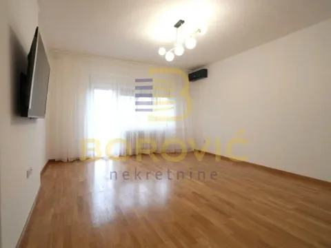 Prodaja, dvosoban stan, 58m², Novi Beograd Blok 7, Novi Beograd Sve Podlokacije - image 2