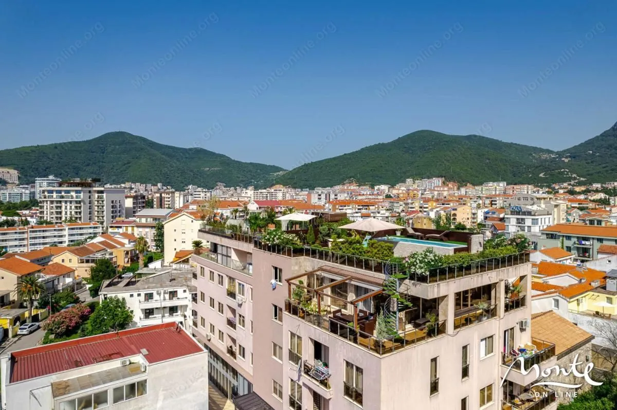 Sale, three bedroom apartment, 200m², Budva, Crna Gora