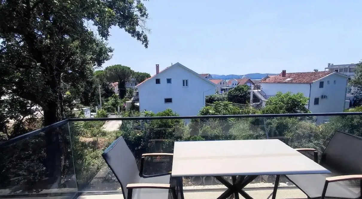 Prodaja, jednosoban stan, 49m², Donja Lastva, Tivat
