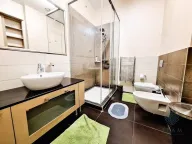 Izdavanje, dvosoban stan, 106m², Kod Capital Plaze, Podgorica - image 10