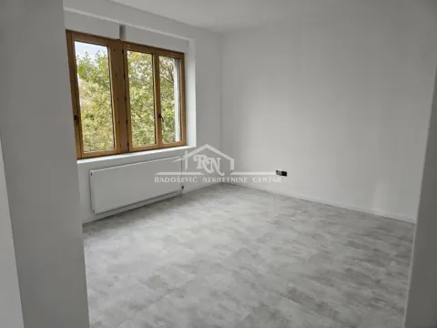 Prodaja, četvorosoban stan, 103m², Vračar Sve Podlokacije, Beograd - image 7