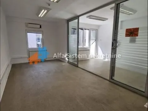Rent, office space, 200m², Stari Grad, Beograd - image 12