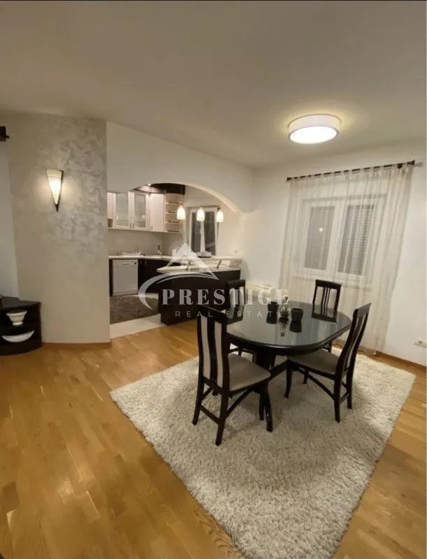 Rent, three bedroom apartment, 120m², City Kvart, Podgorica
