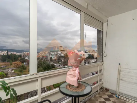 Prodaja, dvosoban stan, 72m², Pobrežje, Podgorica - image 13