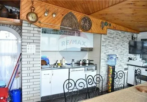 Prodaja, kuća, 696m², Zlatica, Podgorica - image 18