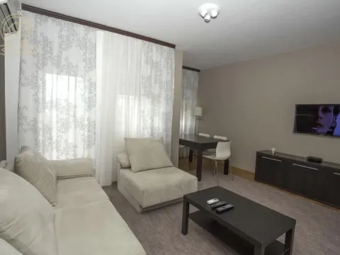 Rent, two bedroom apartment, 60m², Bulevar Evrope, Novi Sad Sve Podlokacije