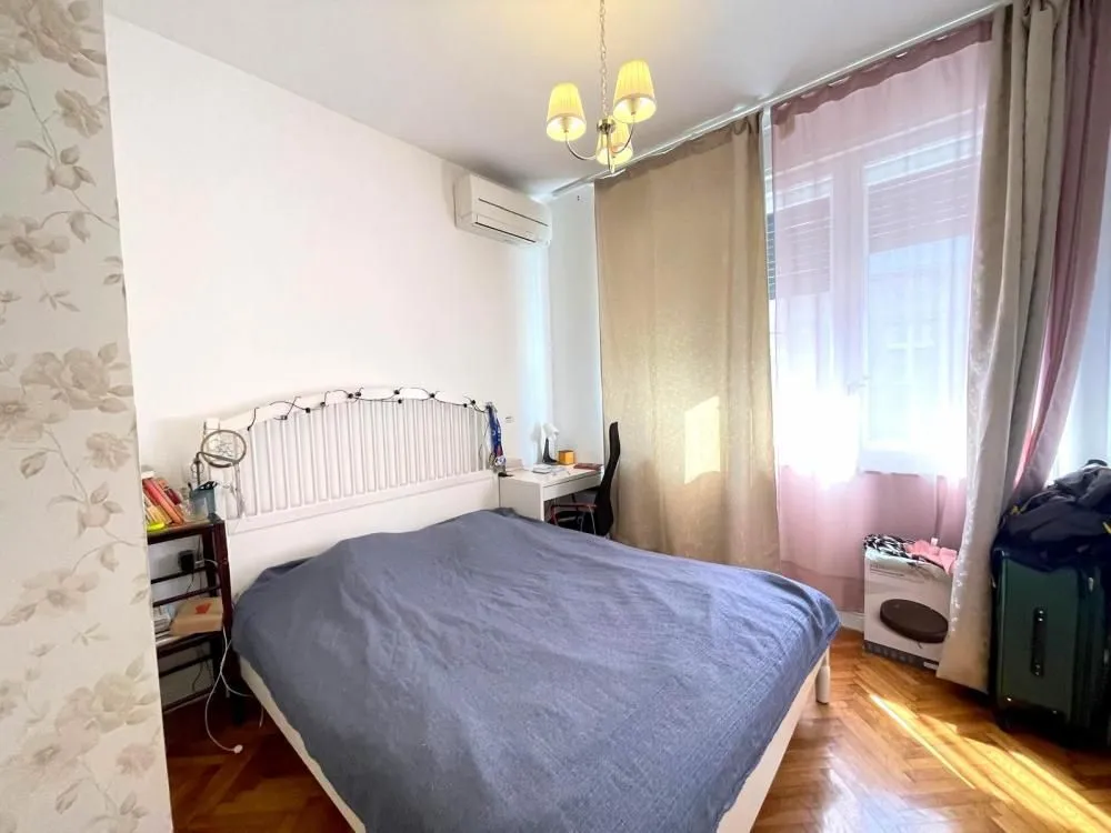 Sale, three bedroom apartment, 72m², Stari Grad, Beograd