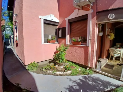 Prodaja, kuća, 117m², Radijalac, Subotica - image 2